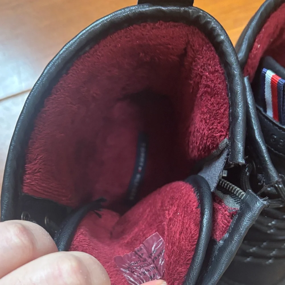 Tommy Hilfiger Black Quilted Winter Boots